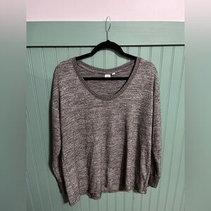 GAP Women’s lightweight Scoop Neck Sweater Olive/Gray - Size Large
